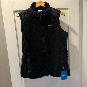 Brand new Columbia Cozy Vest